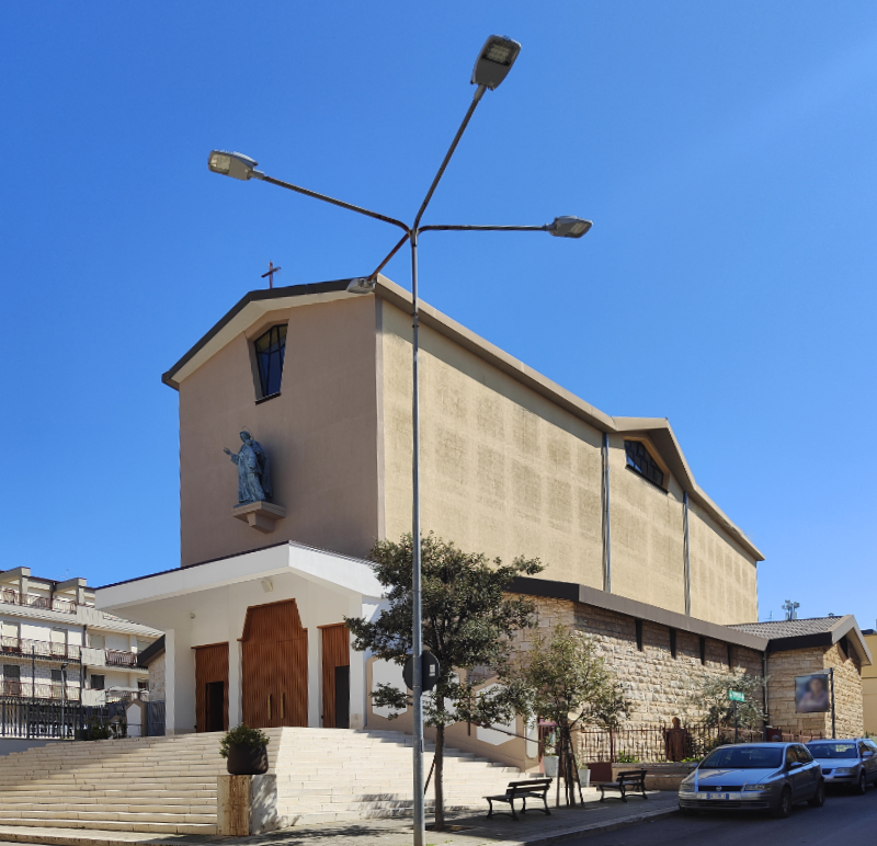 Altamura - San Giovanni Bosco - esterno